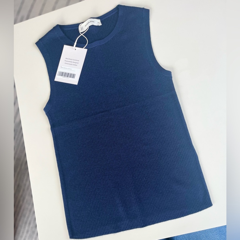 Everlane 100% Merino Wool Ribbed Tank – NWT (XS, Navy)